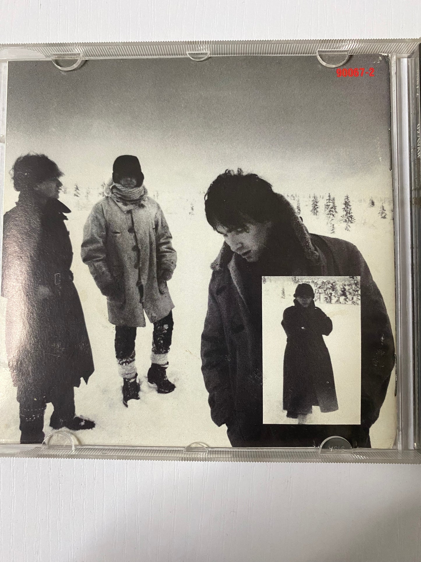 U2 ( WAR )