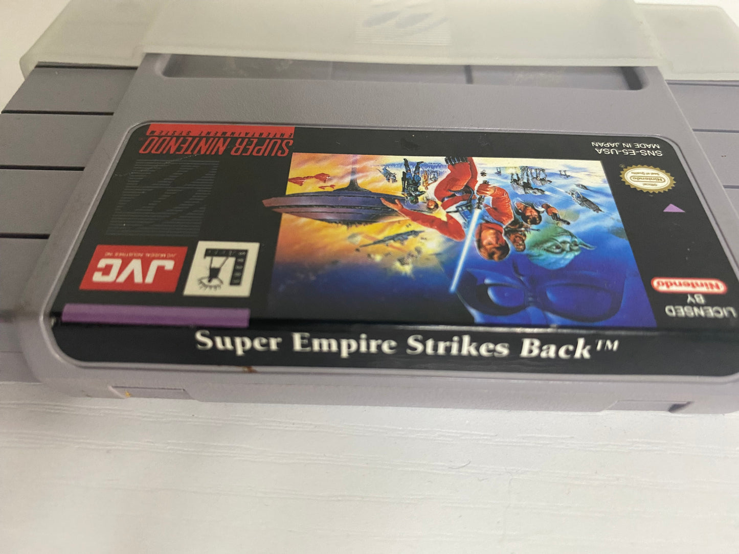 STARWARS Empire Strikes Back ! ( snes )